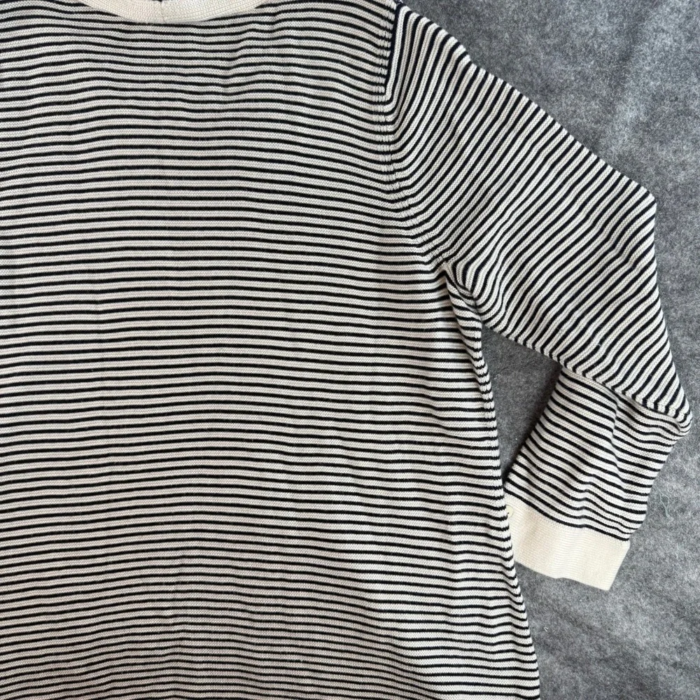 Talbots Sweater Women 2X Black White Striped V-Neck Knit Long Sleeve Trim